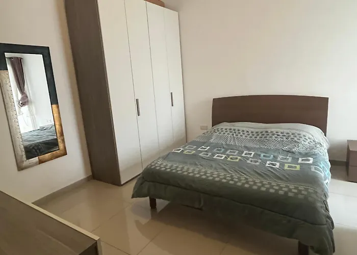 Swieqi Centre - Perfectly Located