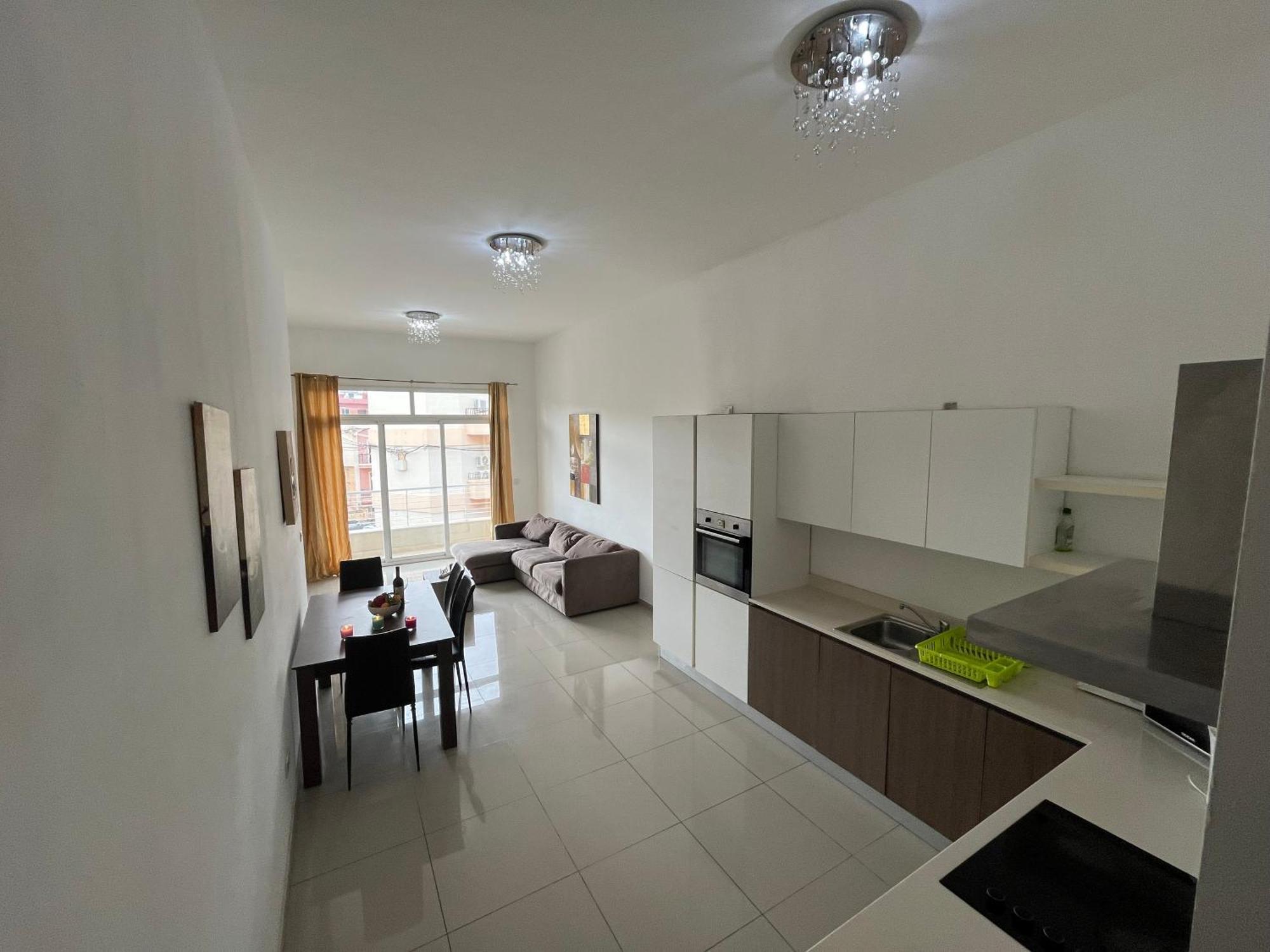 Swieqi Centre - Perfectly Located Appartamento San Giuliano
