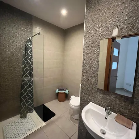 Swieqi Centre - Perfectly Located San Ġiljan Extérieur photo